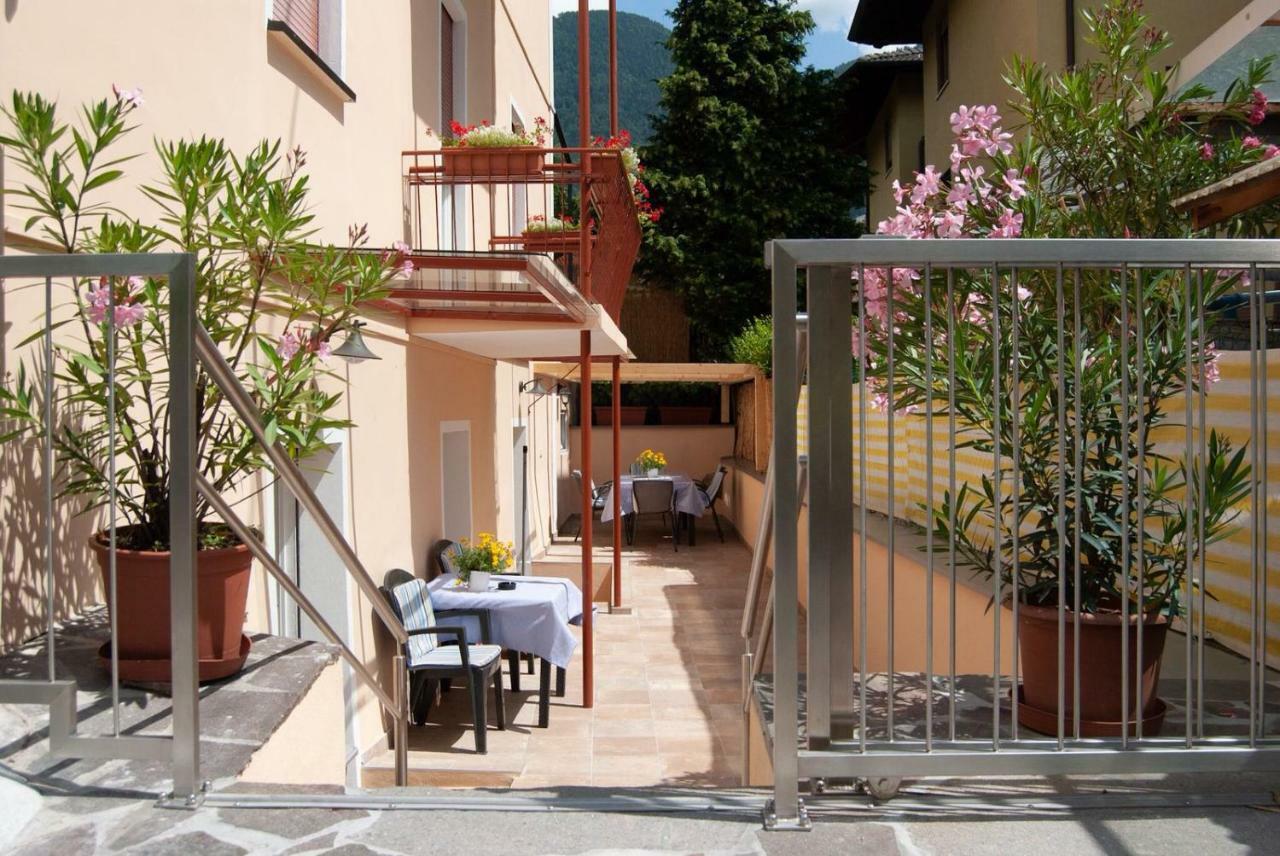 Villa Wally Meran Buitenkant foto